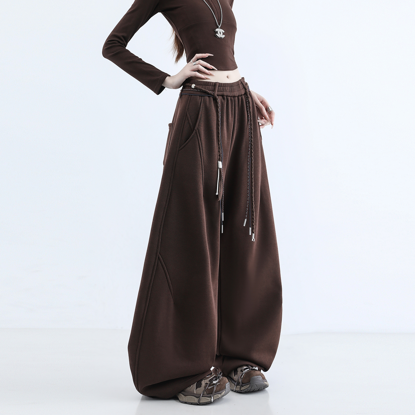 加绒卫裤、高腰阔腿弯刀裤