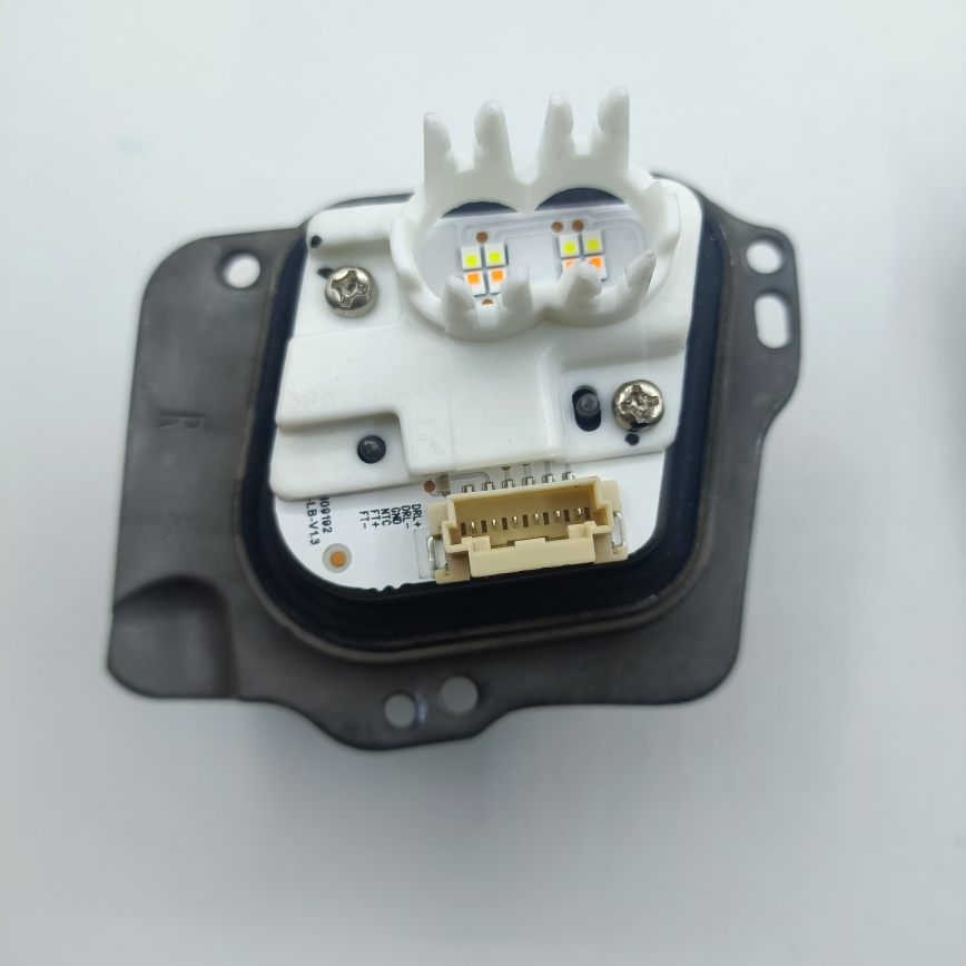 适用于吉利几何E大灯日行灯转向灯光源模块LED驱动电脑板