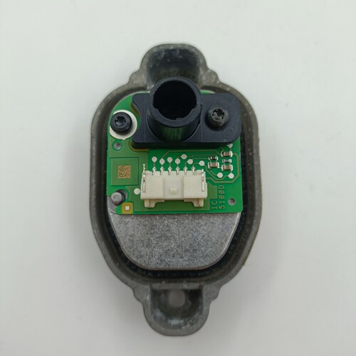 适用于宝马F30F35 320 325 328 330大灯光圈LED日行灯光源6针
