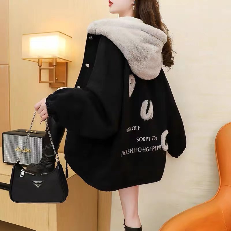 棒球服外套女2025年新款爆款秋冬宽松连帽加绒加厚时尚休闲派克服