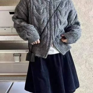 加厚慵懒风高领针织外套 高领麻花拉链开衫 毛衣女款 2025新款 秋冬季