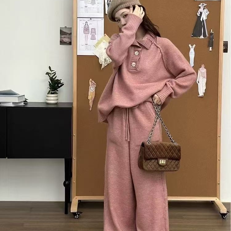 2025新款Polo领温柔风粉色毛衣宽松套装女秋冬慵懒风针织两件套