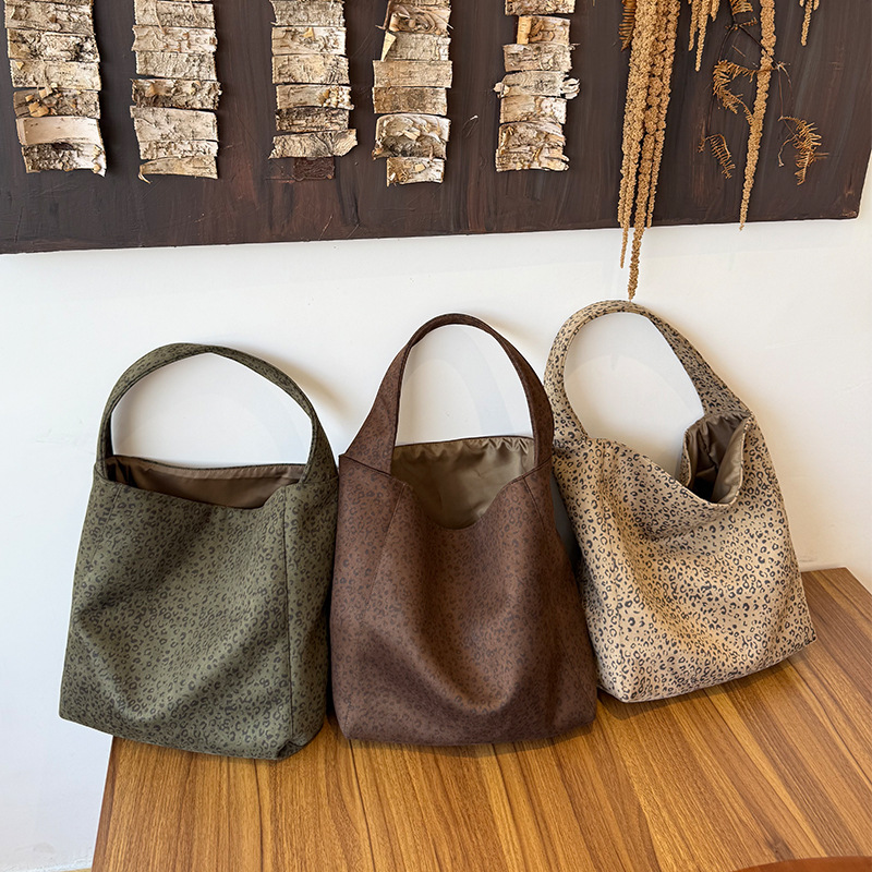 小众设计单肩包豹纹毛呢托特包