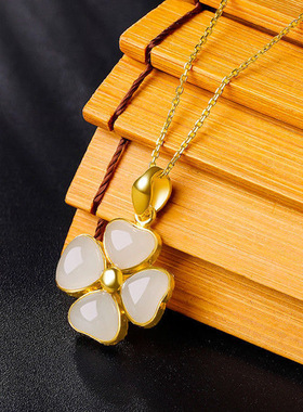 精致款四叶草吊坠个性小众设计气