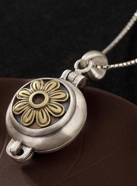 太阳花嘎乌盒双色吊坠女款镀银锁骨项链民族风项坠气质挂坠颈饰品