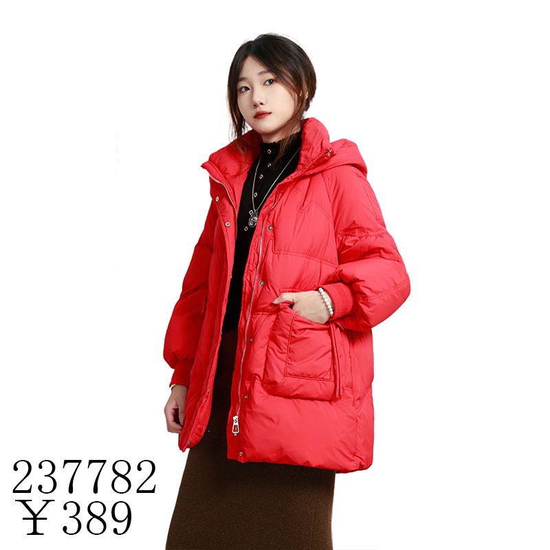 白鸭绒面包服外套可路莎简约大气