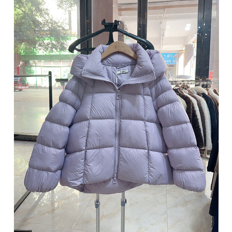 可路莎泡芙锦纶90%白鸭绒羽绒服