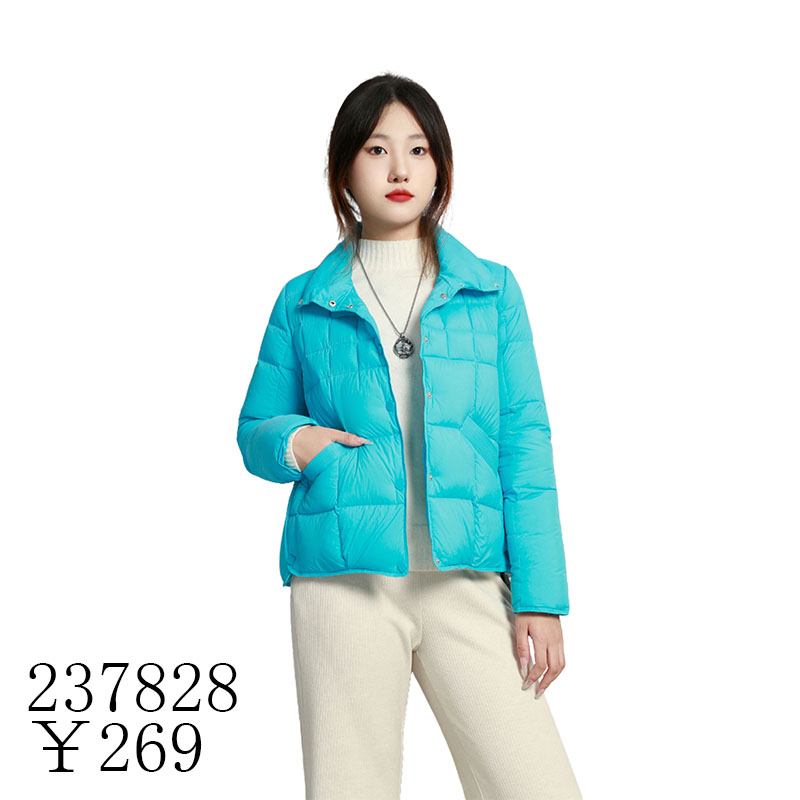 轻盈保暖羽绒服可路莎洋气立领