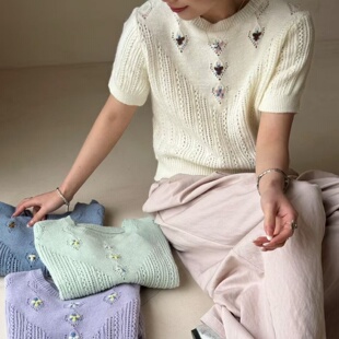 新款春夏2026绣花针织短袖宽松短款圆领开衫甜美镂空女装T恤上衣