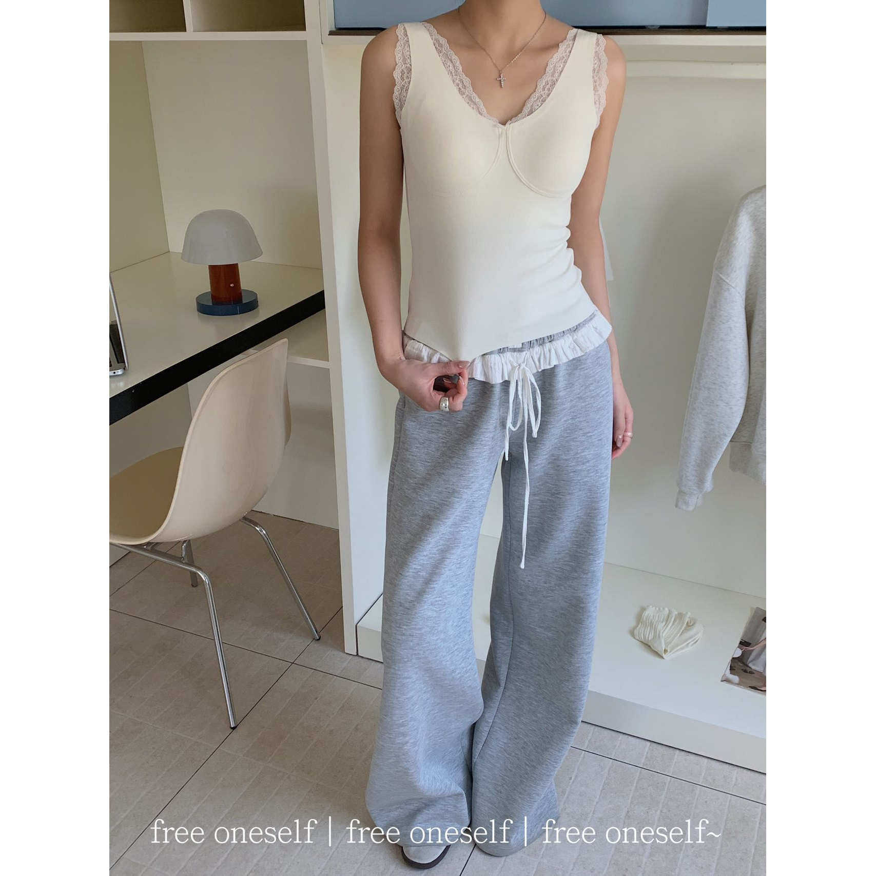 冬季女士加厚保暖背心女带胸垫一体式免穿文胸内搭打底衫上衣