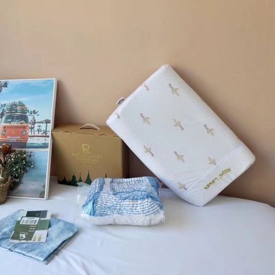 泰国皇家Royal Latex乳胶枕头成人高低平滑枕护颈枕进口天然乳胶