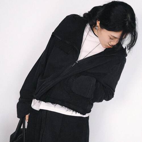 短款拉链运动卫衣女宽松