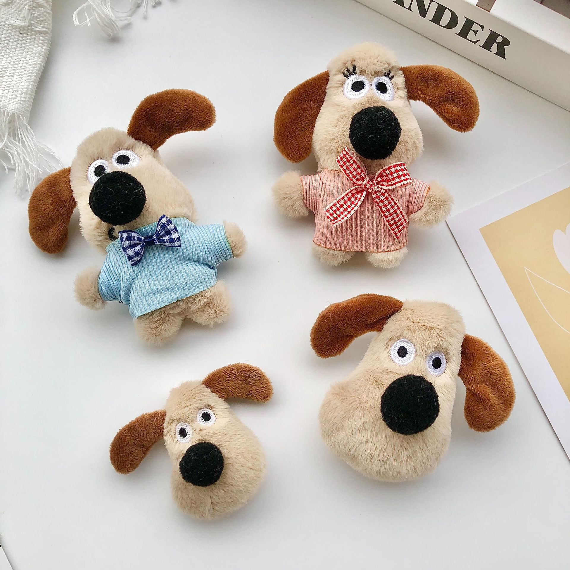 可爱卡通毛绒狗狗公仔玩偶掌门狗胸针书包装饰配饰衣服围巾辅料