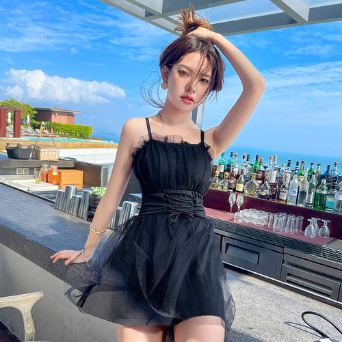 游泳衣女性感夏季连体时尚纯欲风2025新款遮肉显瘦度假泡温泉泳装