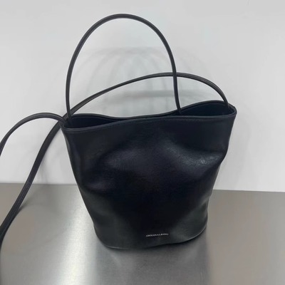 水晶植鞣牛皮新款女包时尚休闲百搭单肩斜挎包水桶包托特包5835