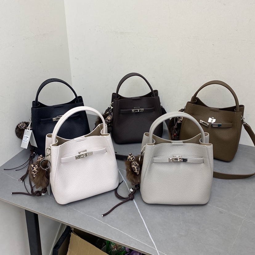 荔枝纹新款女包时尚百搭女士手提包单肩斜挎包腋下包水桶包85389