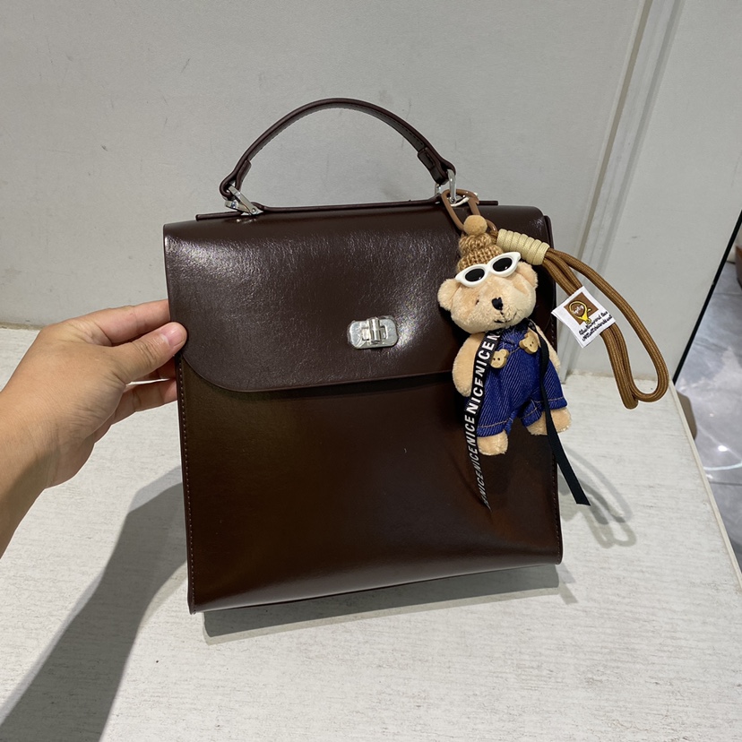 油腊皮新款女英伦学院风女生双肩包流行旅行背包书包单肩包1249