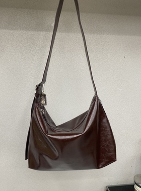 油腊纹新款女包时尚百搭单肩斜挎包手提包腋下包托特包大包12937