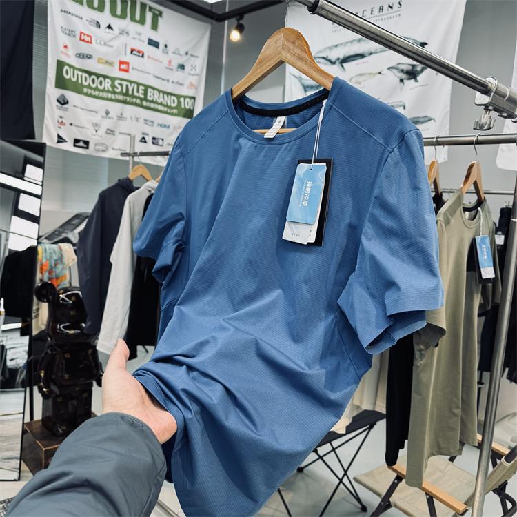 无痕压胶吸湿透气抗UV速干T恤男