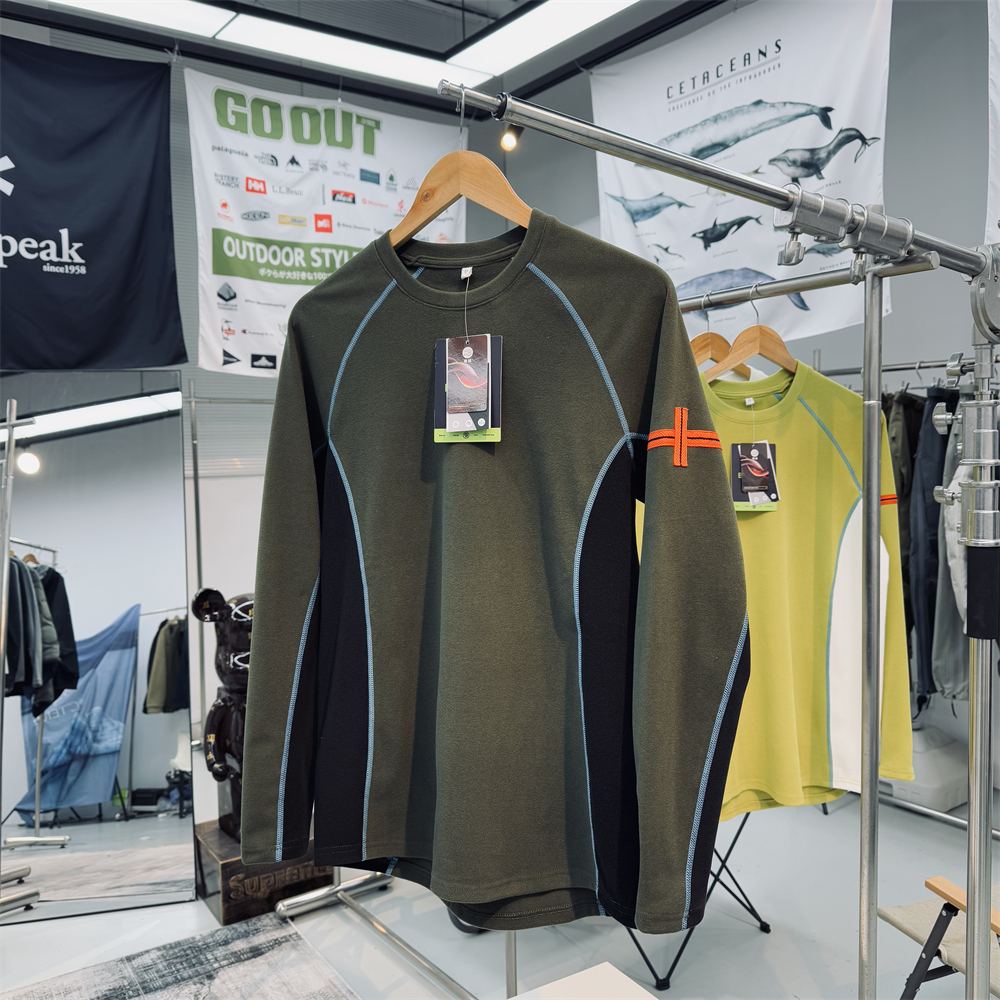 3D立裁高弹力户外动态保暖抓绒衣