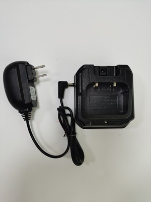 宝峰9Rplus对讲机充电器