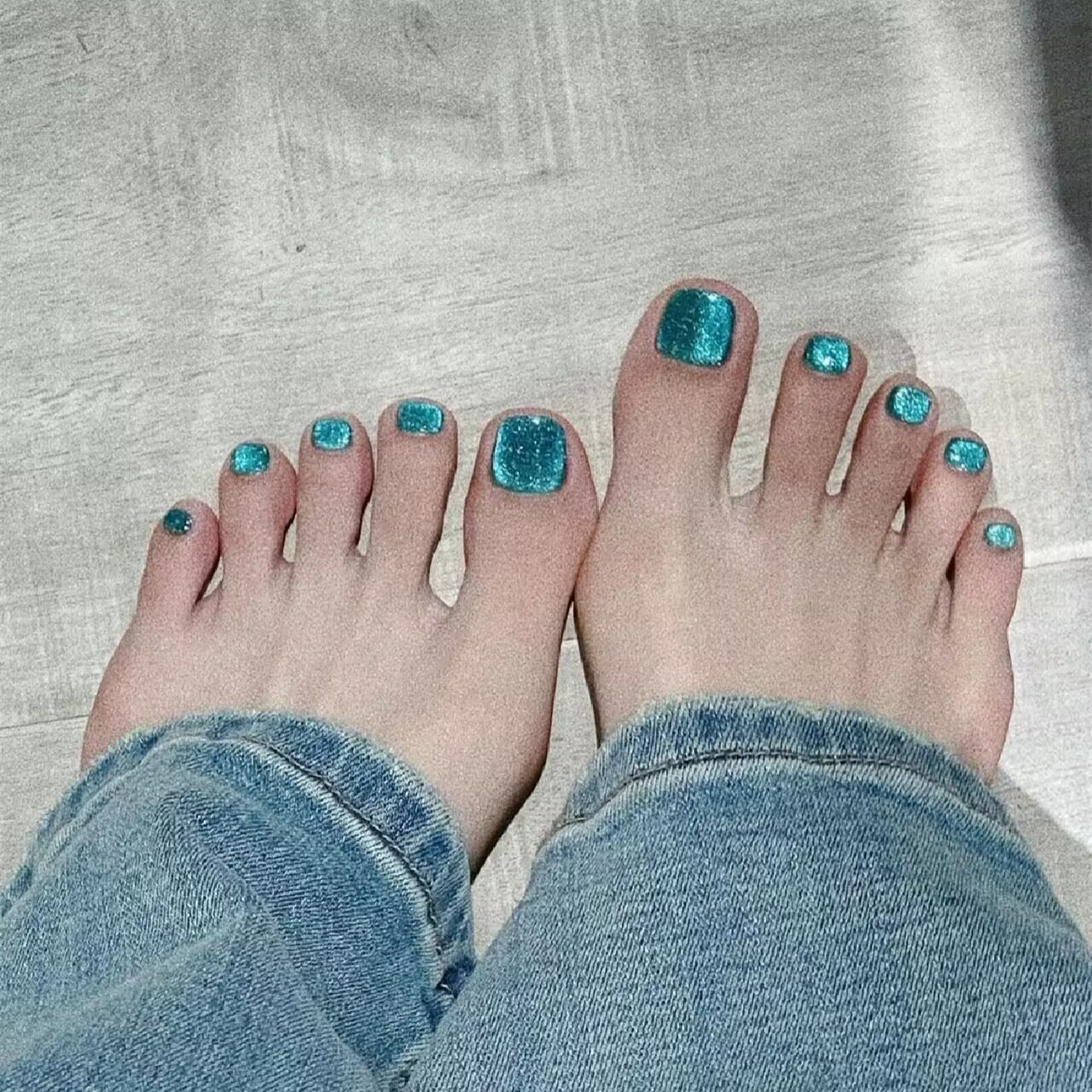 脚趾甲贴美甲可拆卸穿戴甲脚指甲贴片红宝石猫眼高级感美脚显白