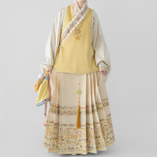 醉雨朵2024加厚汉服套装