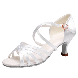 ITENDANCE拉丁舞鞋女中高跟专业软底新款白色国标伦巴演出练功鞋