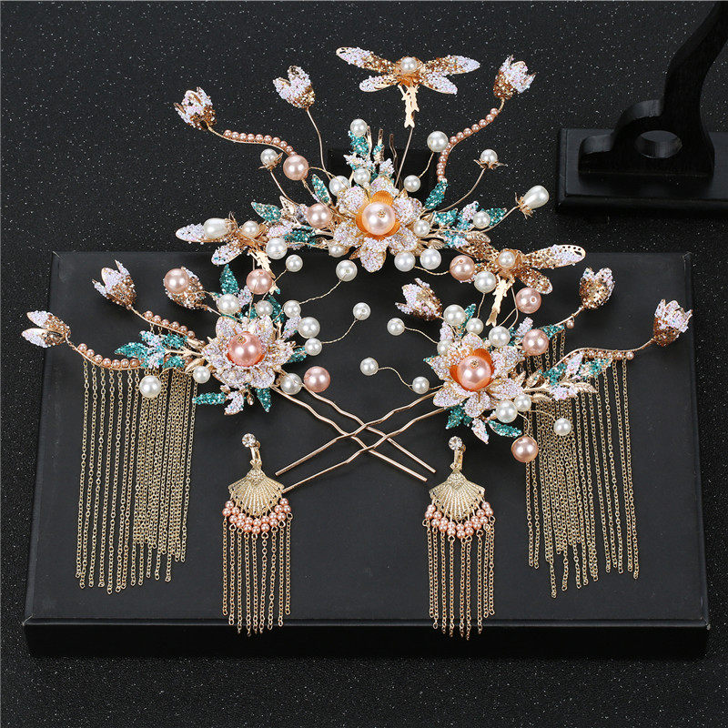 新款中式秀禾新娘结婚头饰凤冠古装步摇金色发饰流苏汉服秀禾服配