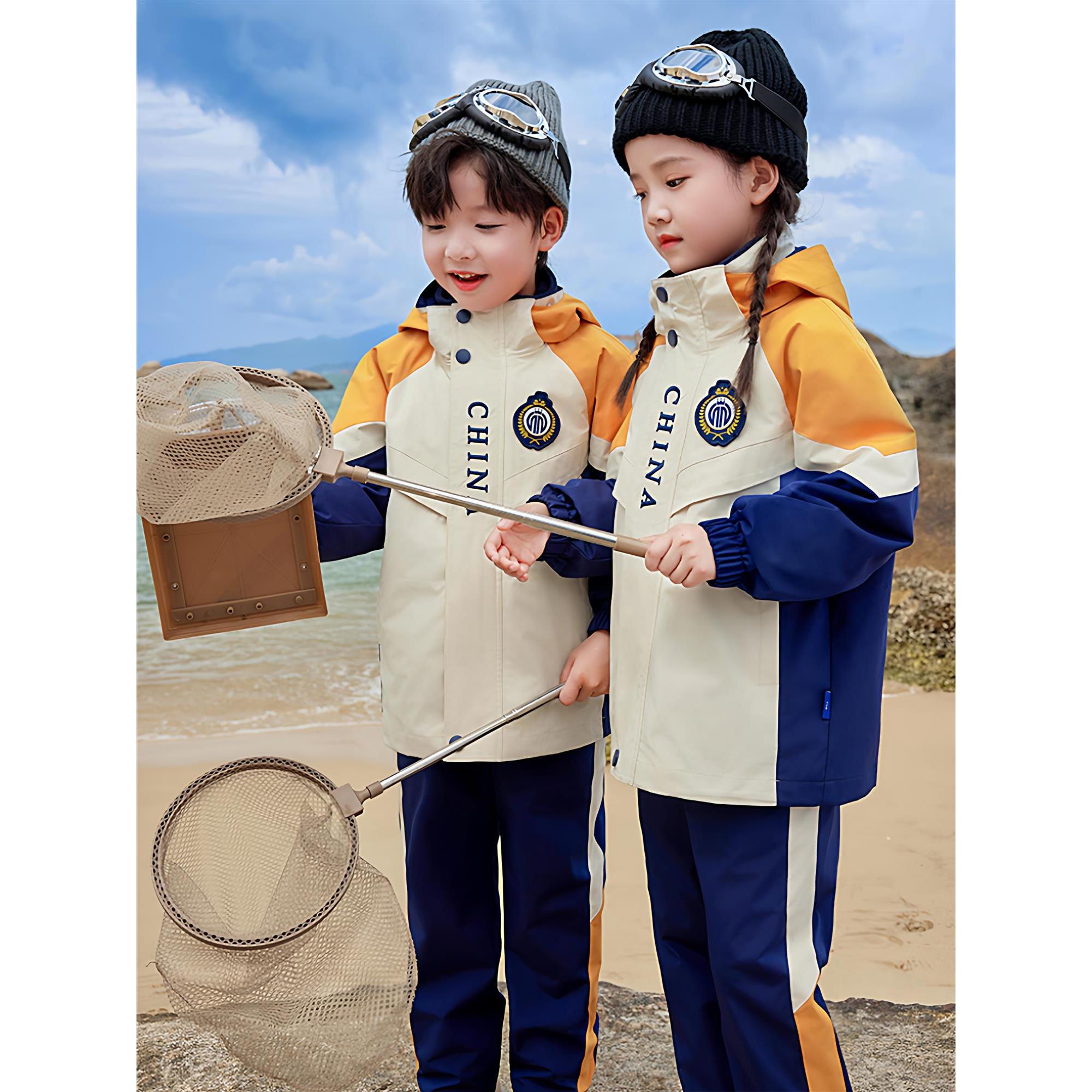2025新款儿童校服套装一年级小学生冲锋衣运动班服三件套幼儿园服