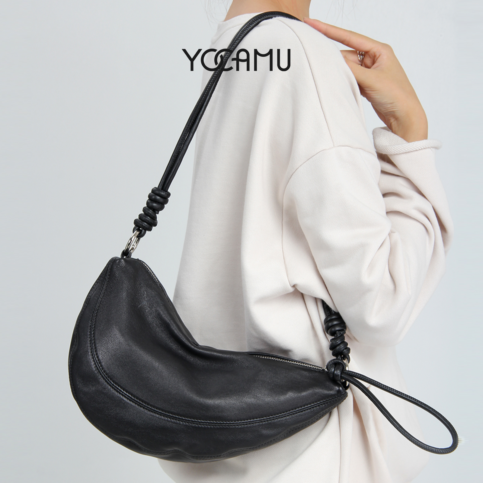 羊皮饺子包女休闲斜挎包