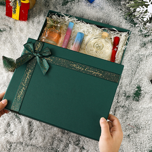 礼盒空盒围巾帽子手套包装盒家居服礼盒睡衣绿色圣诞特大号礼物盒