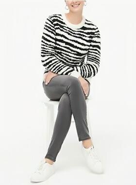 美系J 女款 羊驼毛羊毛 Bouclé黑白斑马提花圆领长袖毛衣