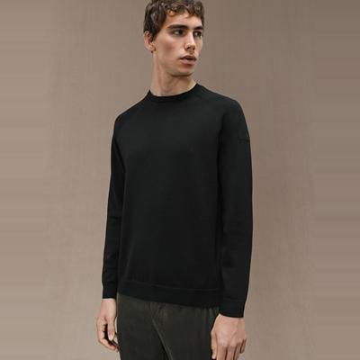 舒适弹力修身圆领套头针织衫