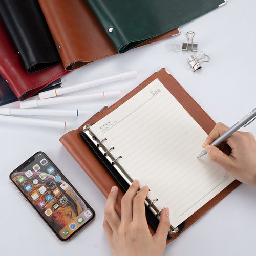 九千年皮革软皮A4活页本