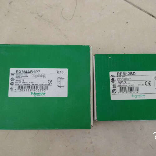 议价施耐德中间继电器RXM4AB1P7，RPM12BD，各盒，