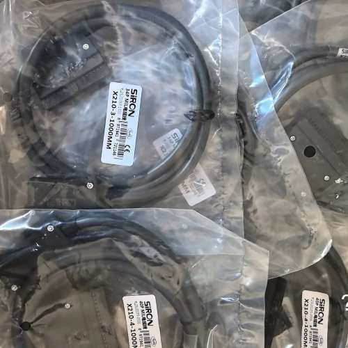 议价全新SiRON胜蓝34P MlL线，型号 X210-3-