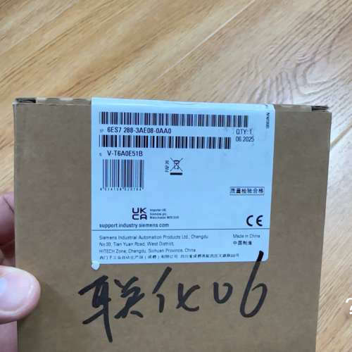 议价商品西门子6ES7 288-3AE08-0AA0   全新未使用