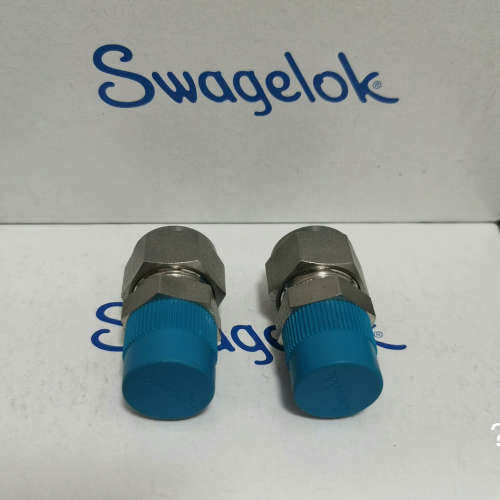 Swagelok 世伟洛克（SS-1010-1-8）不锈钢卡