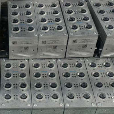 议价费斯托输入模块549335＋550206＋550202，全新