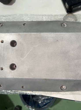 议价ABB机器人配件 机器人盖板3HAC043543全新