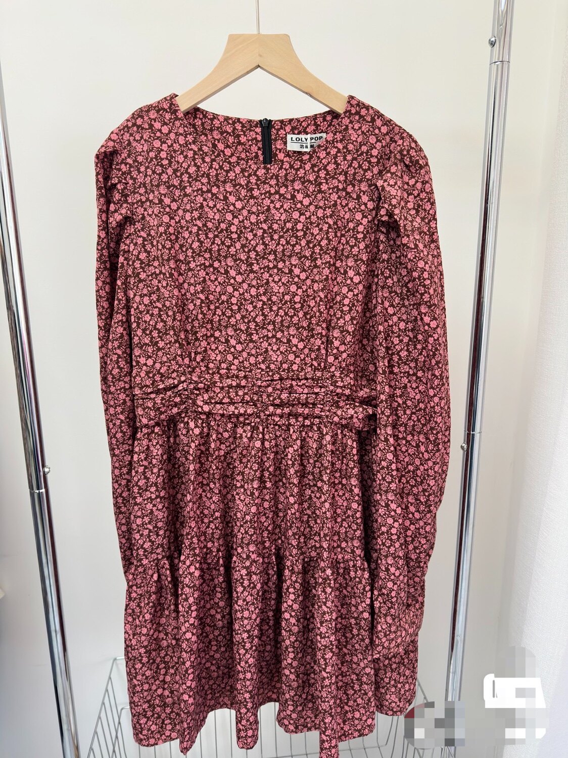 品牌洛丽帕女装秋冬加绒保暖长袖碎花文艺休闲连衣裙女