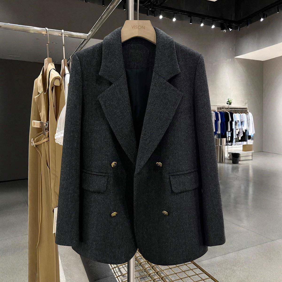 2025秋冬季新款高端气质毛呢西装外套女胖mm短款呢子西服大码女装