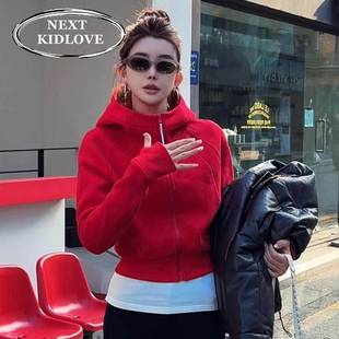 香港2025冬装爆款连帽红色短款卫衣女加绒加厚小个子欧货拉炼上衣