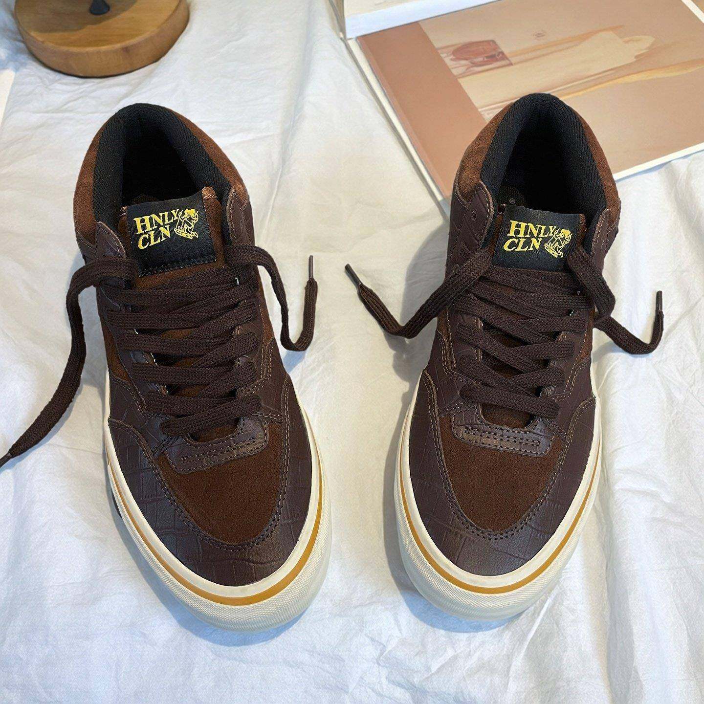 潮牌OTW联名Half Cab 33中帮鳄鱼纹拼接运动鞋棕色拼色职业滑板鞋,流行男鞋,休闲板鞋,淘宝优惠券,粉丝福利购,淘宝优惠卷