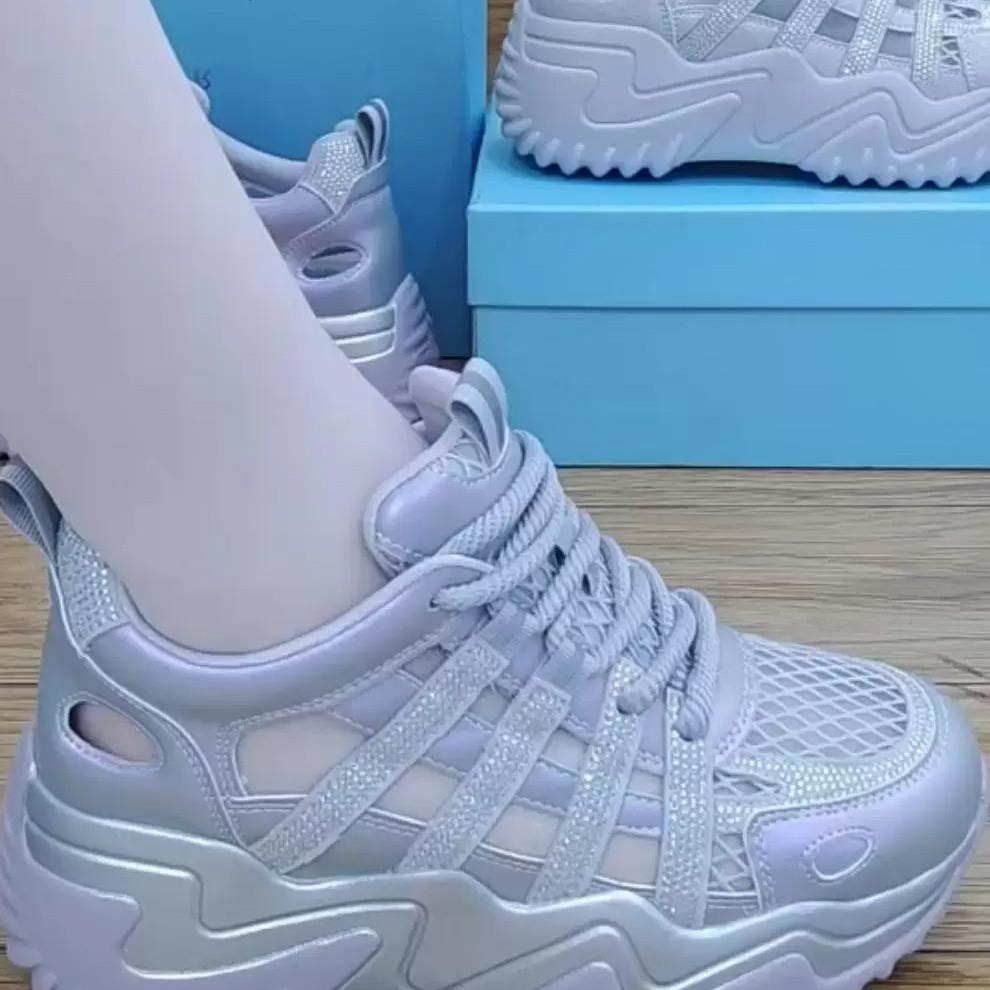 QVU~品牌专柜!厚底老爹鞋女夏季网面透气休闲百搭增高运动小白鞋