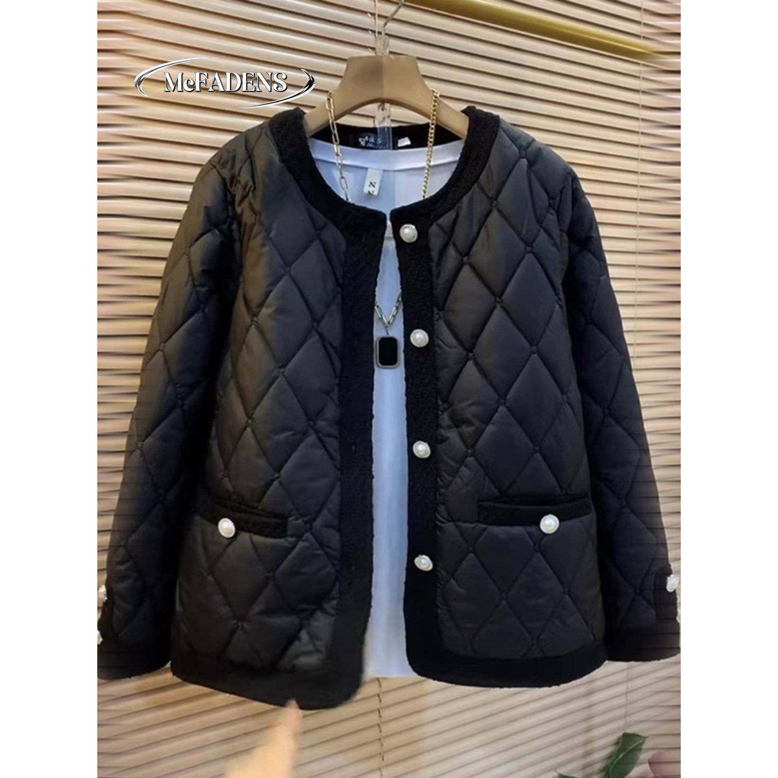 香港2024秋新款小香风时尚气质减龄菱格胖MM大码圆领百搭保暖棉服