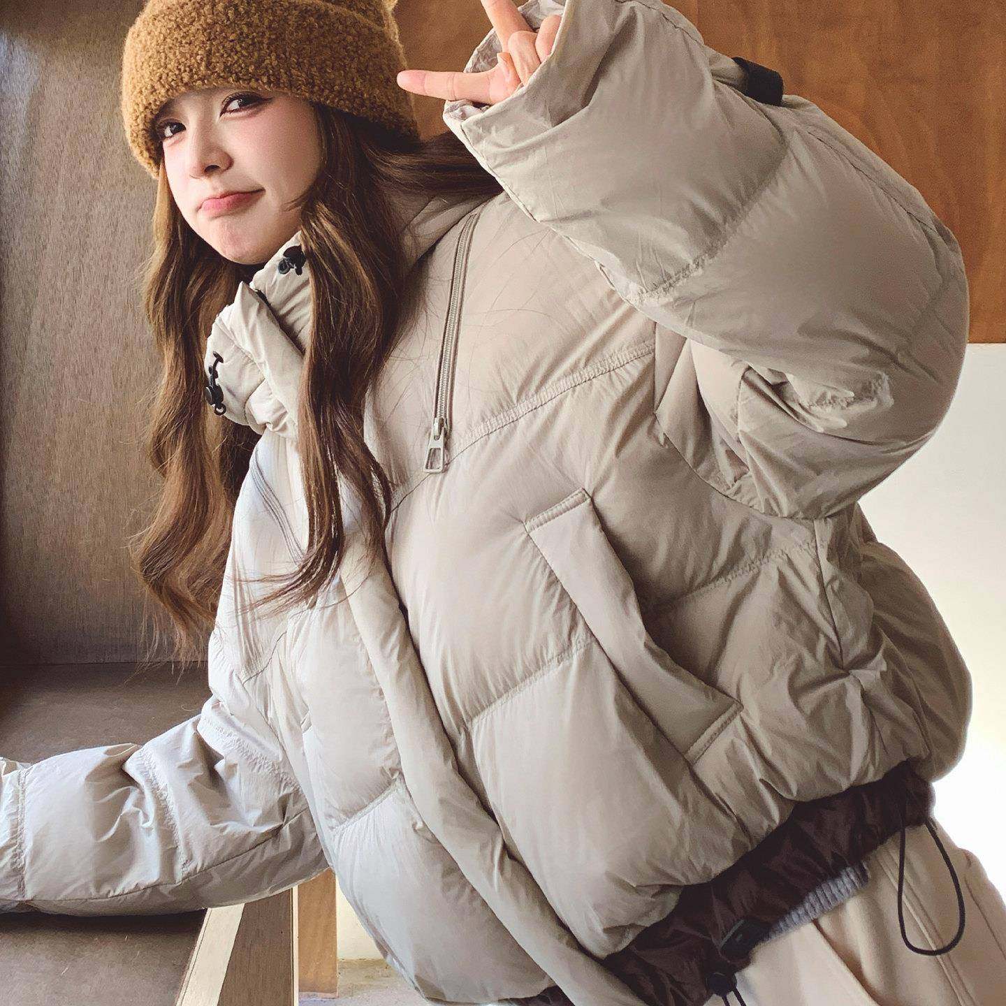 香港冬韩系学院风90白鸭绒短款羽绒服女小个子连帽面包服加厚外套,女装/女士精品,短外套,淘宝优惠券,粉丝福利购,淘宝优惠卷