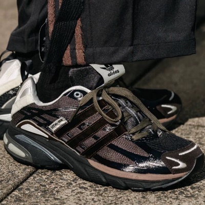 ADIDAS 阿迪达斯 SFTM 男士联名三叶草休闲运动鞋低帮鞋 JH9007