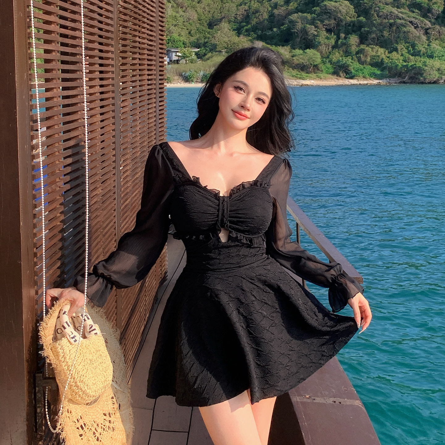 Nazal微胖mm大码样衣女遮肚显瘦长袖度假性感泡温泉遮肉高级感